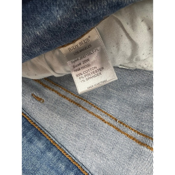 Judy Blue High Rise 20W Light Wash Stretch Denim Women's Boyfriend Fit Jeans - Picture 4 of 6